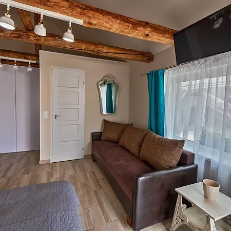 Caesar Apartments&rooms *