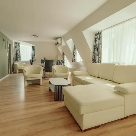 Appartement Caesar & *