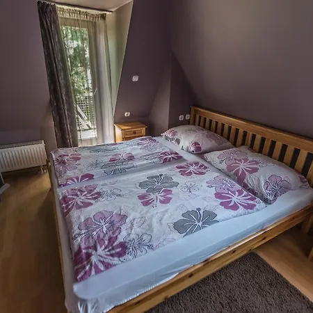 Apartman Caesar & *